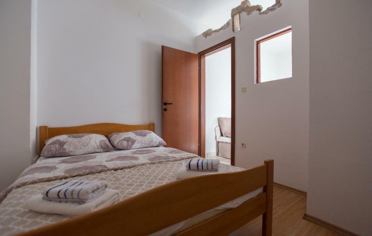 Studio Apartment By The Sea Šibenik Esterno foto